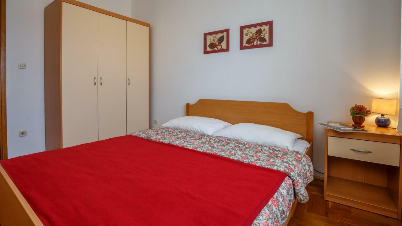 Apartment Josephine 2 Malinska Eksteriør billede