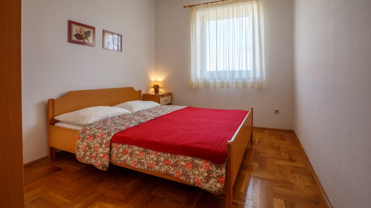 Apartment Josephine 2 Malinska Eksteriør billede